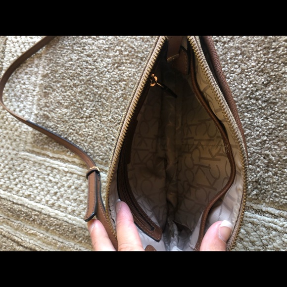 CK Crossbody bag - Picture 2 of 3